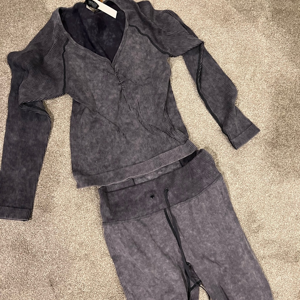 Pink Compression Set
